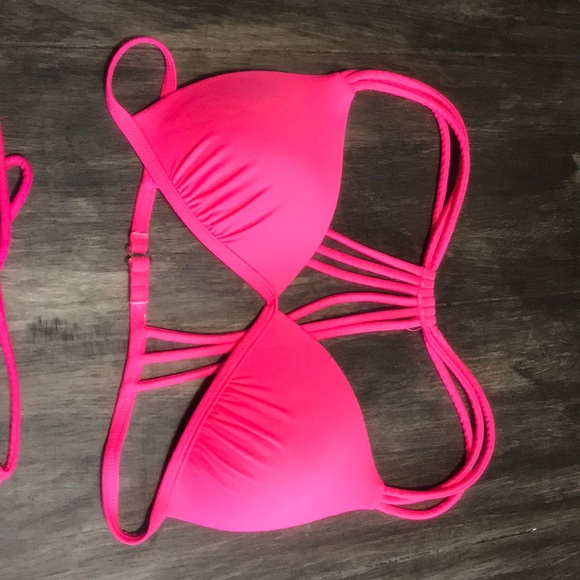 2 bathing suit tops. no bottoms - Picture 4 of 4